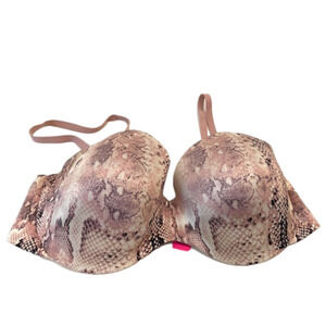 LA SENZA Blush Pink SnakeSkin Print Lightly Lined Pigeonnant Bra. Size 38DD